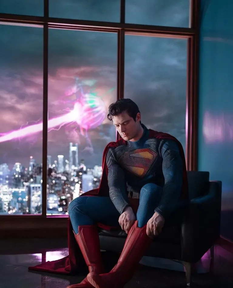 Revelada primeira imagem de David Corenswet como Superman